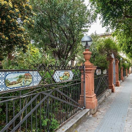 The Palace B&B And Apartments Santo Stefano di Camastra Exterior photo