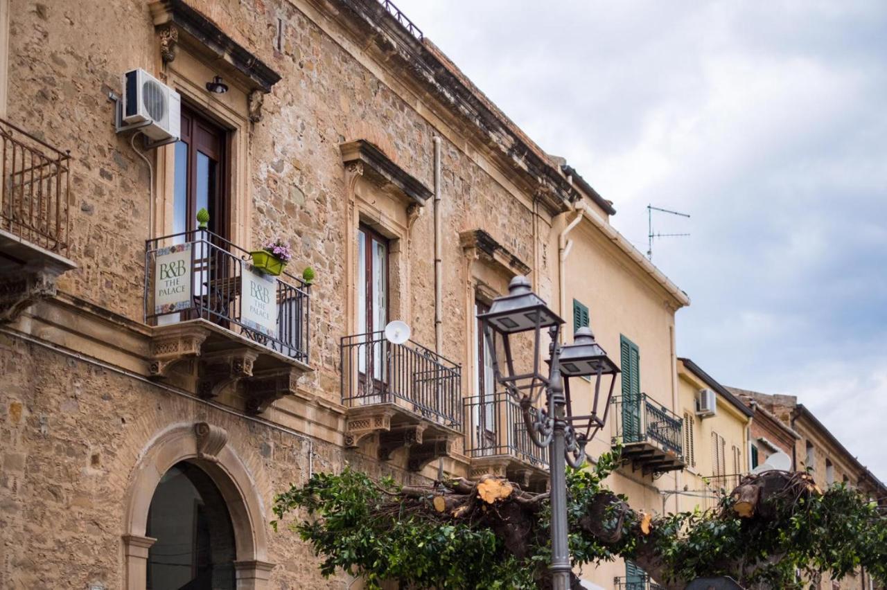 The Palace B&B And Apartments Santo Stefano di Camastra Exterior photo