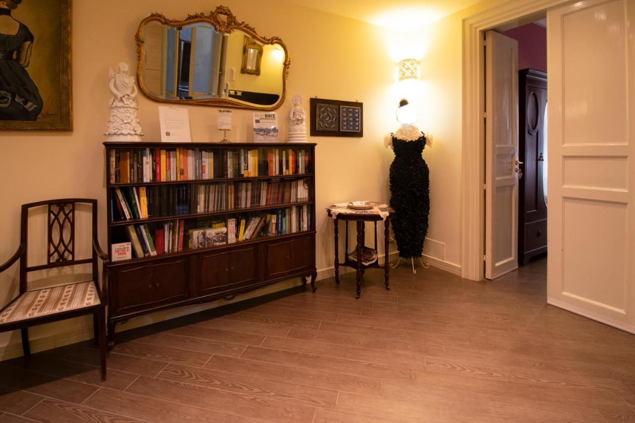 The Palace B&B And Apartments Santo Stefano di Camastra Exterior photo