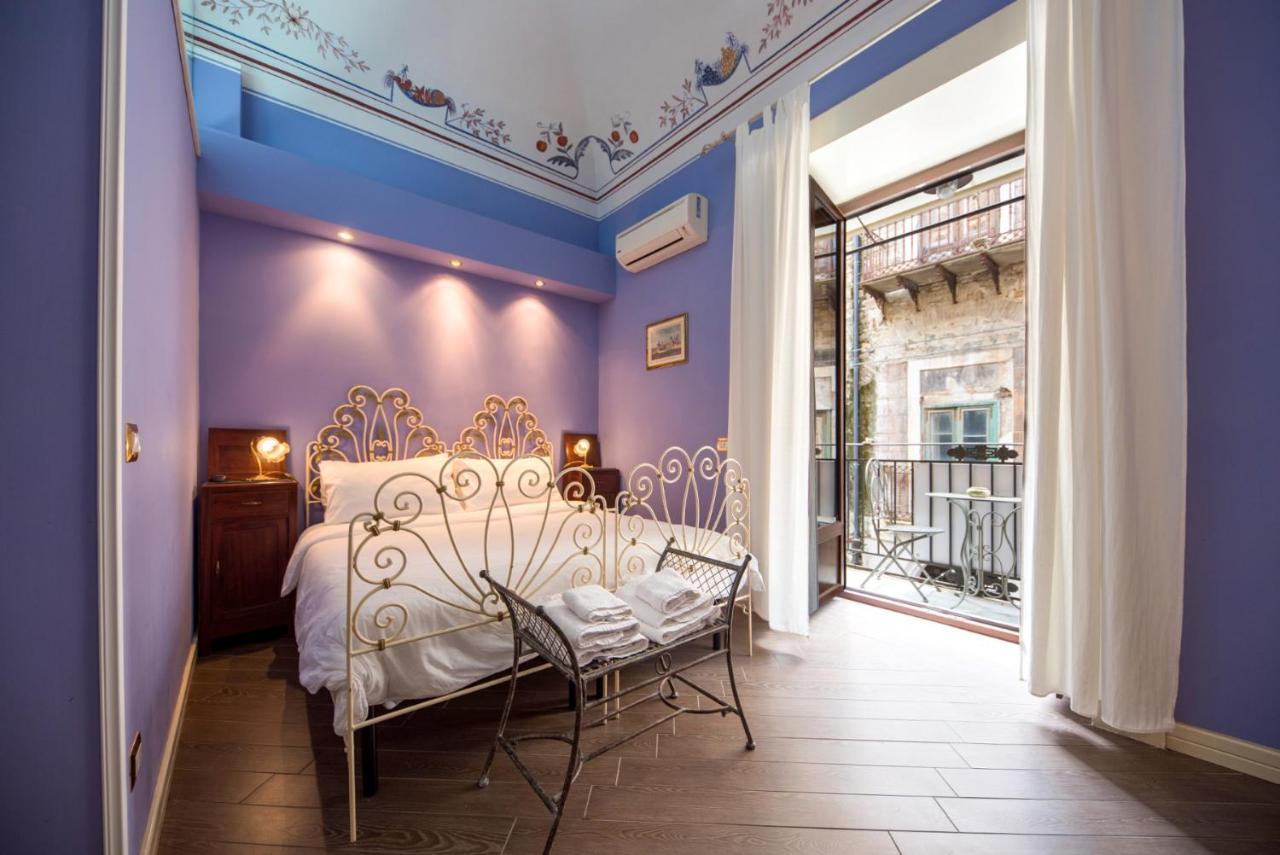 The Palace B&B And Apartments Santo Stefano di Camastra Exterior photo