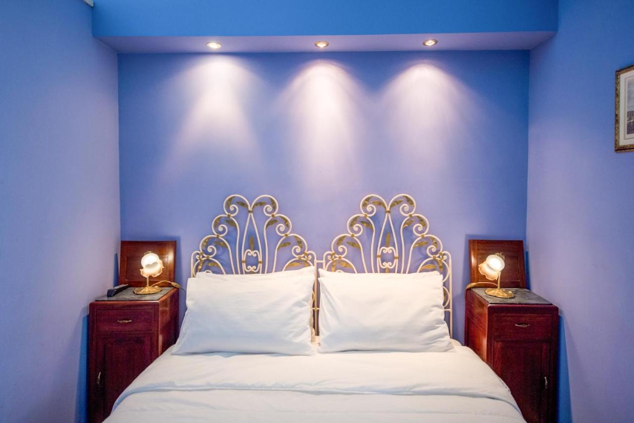 The Palace B&B And Apartments Santo Stefano di Camastra Exterior photo