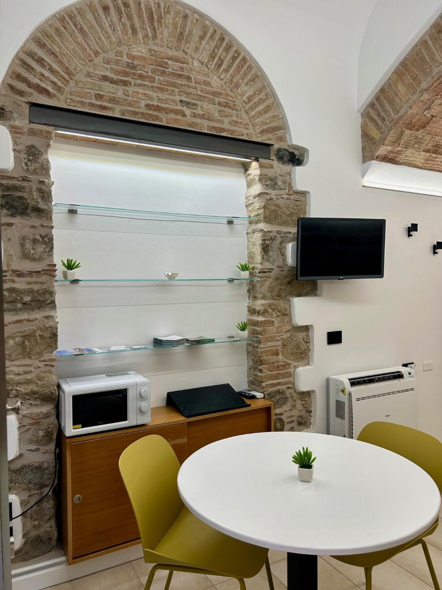 The Palace B&B And Apartments Santo Stefano di Camastra Exterior photo