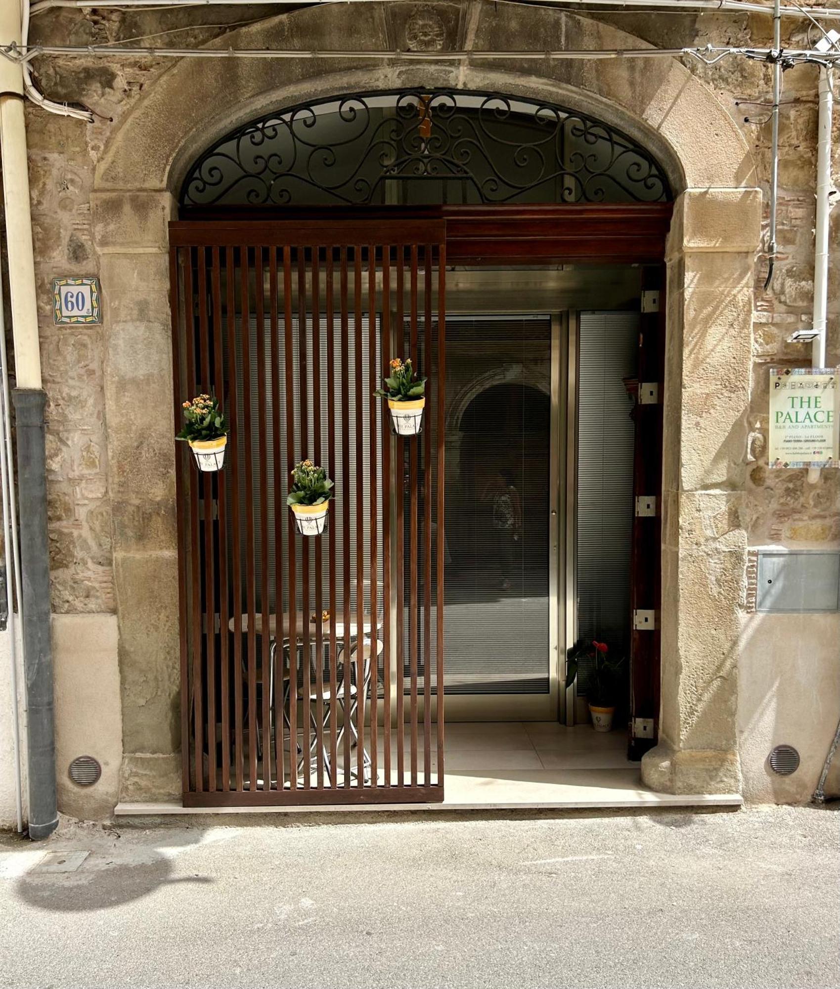 The Palace B&B And Apartments Santo Stefano di Camastra Exterior photo